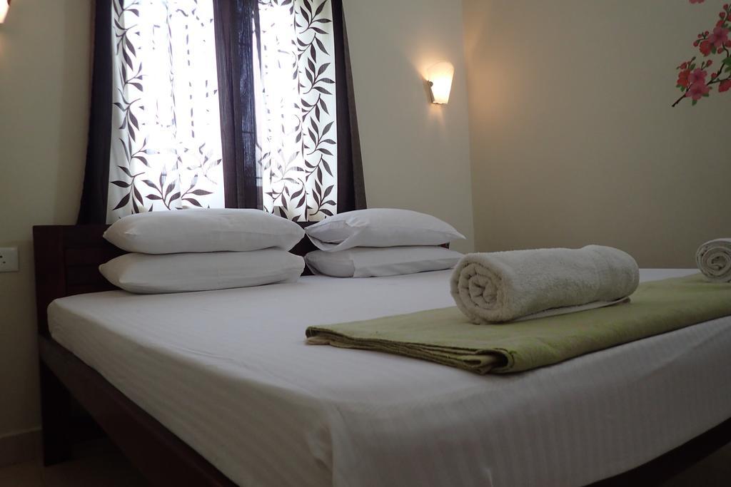 Bella Guest House 칼랑굿 외부 사진