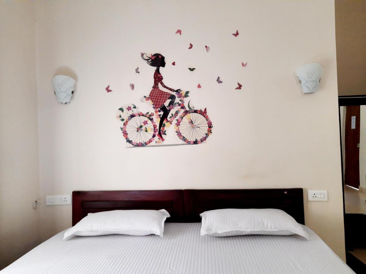 Bella Guest House 칼랑굿 외부 사진